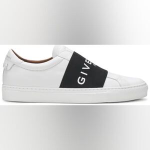 Givenchy Men's White and Black Sneakers